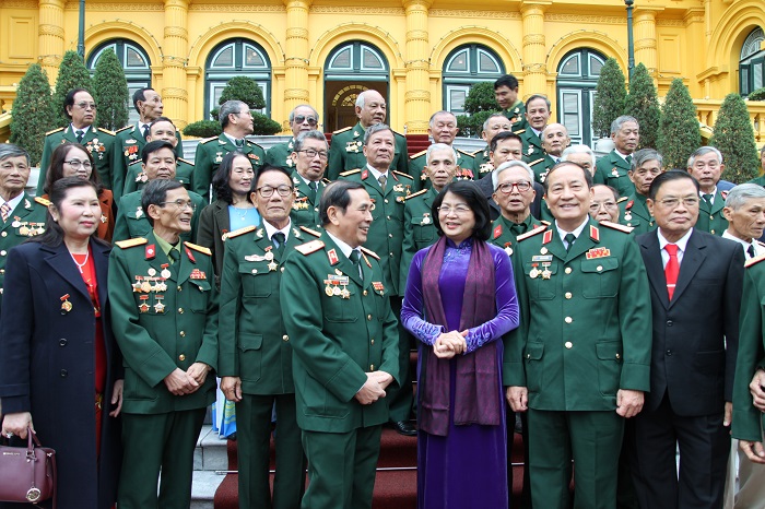 Phát huy phẩm chất Bộ đội Cụ Hồ, tích cực xây dựng quê hương, đất nước 